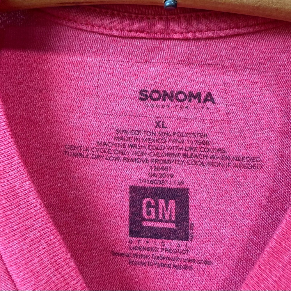 Sonoma Pink Chevrolet T-Shirt Size XL - Picture 3 of 6